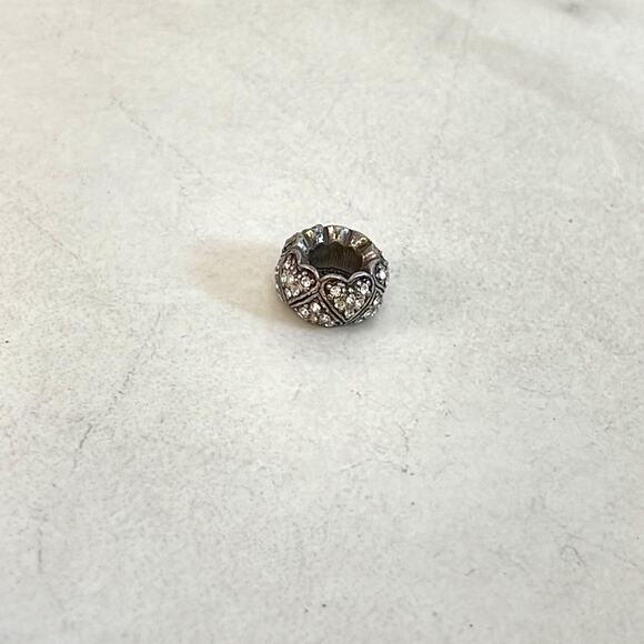 Brighton AS ONE pave hearts bead charm - Picture 3 of 4